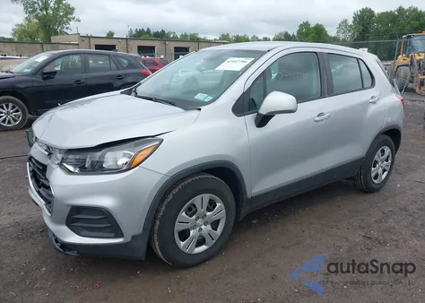 2019 Chevrolet Trax Ls z USA, uszkodzony, nr VIN 3GNCJKSB2KL184052
